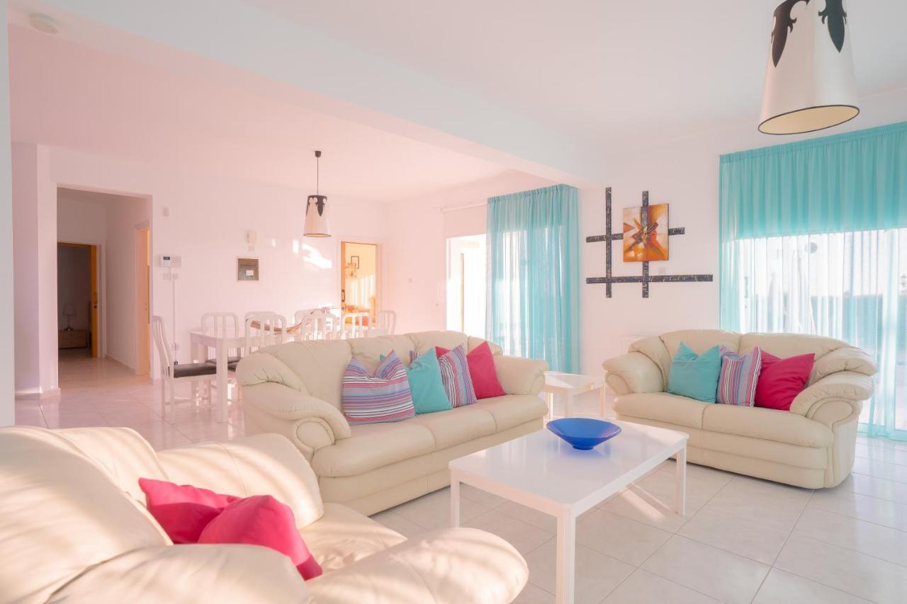 Bella Katerina By Prestige Bookings Korall-öböl Kültér fotó