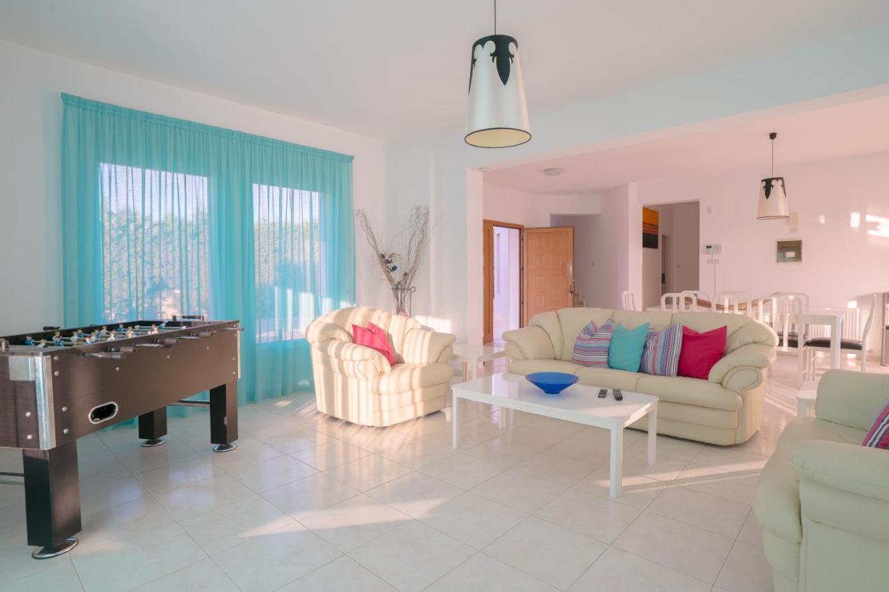 Bella Katerina By Prestige Bookings Korall-öböl Kültér fotó